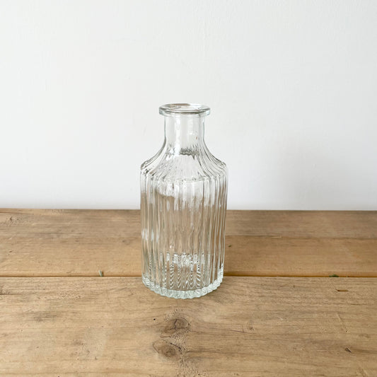 Bottle budvase