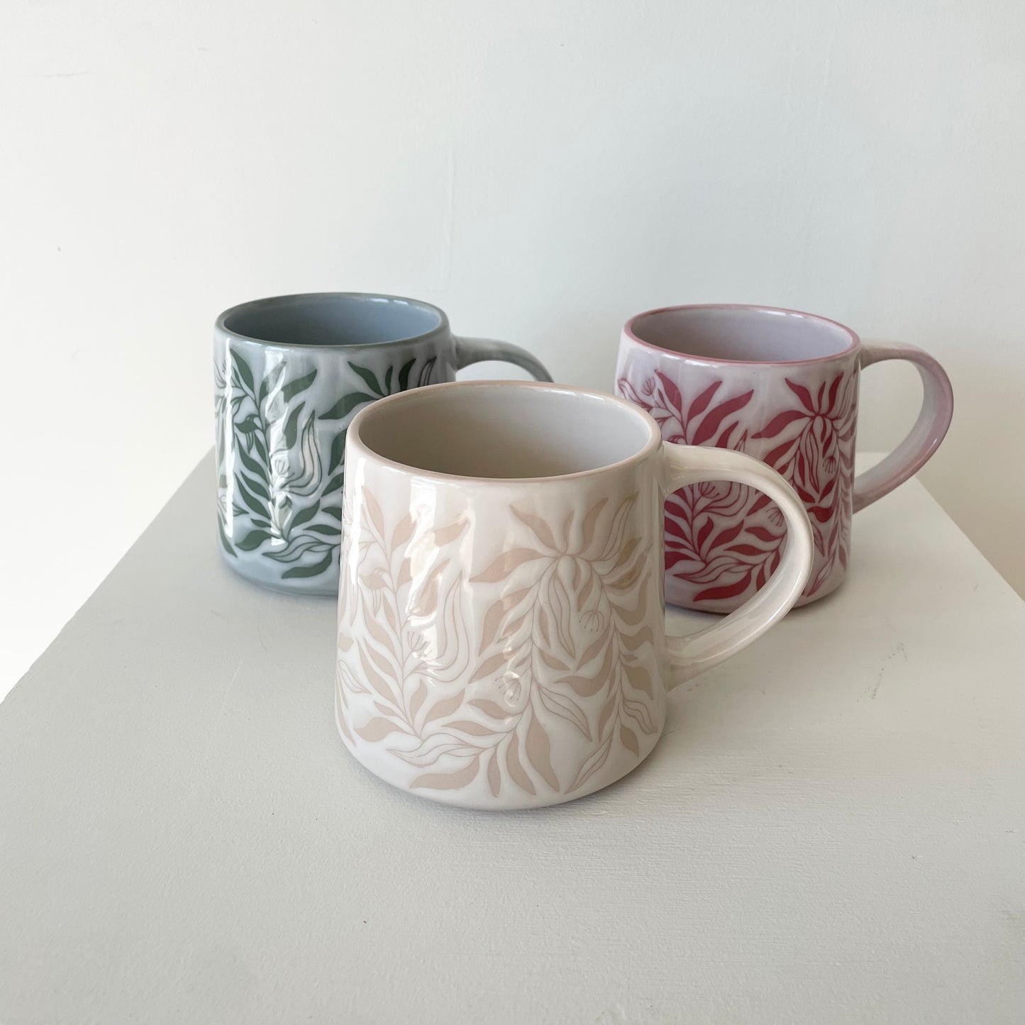 Berry vine Mug