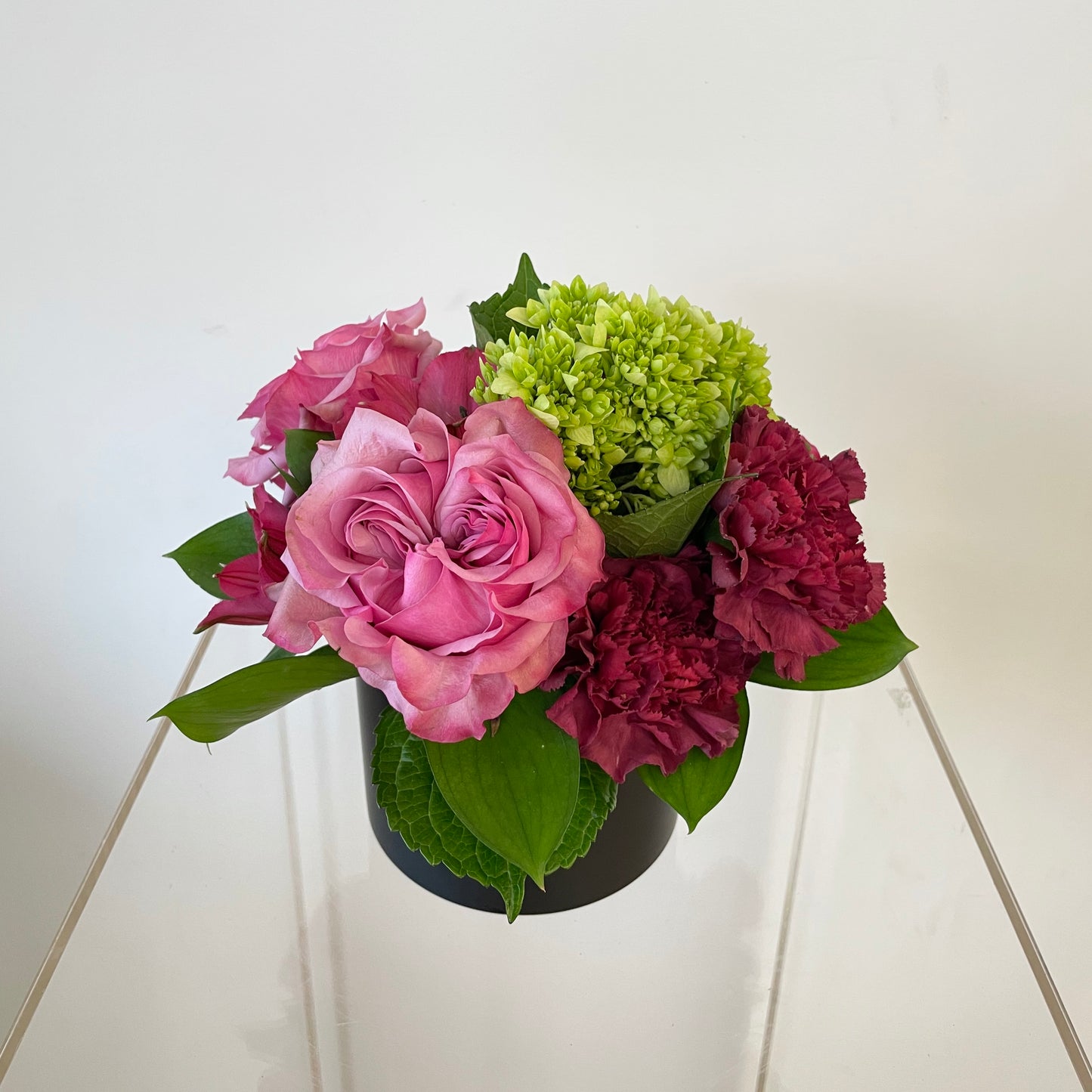 Kat Vase Arrangement