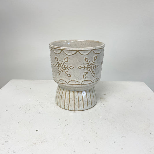 Snowflake Pot