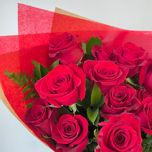 Valentine’s Dozen Red Roses